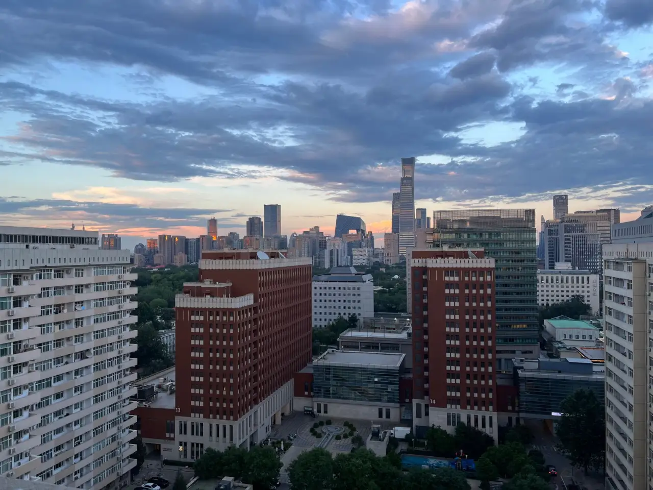 2024年企业数据管理平台建设技术选型与实施要点